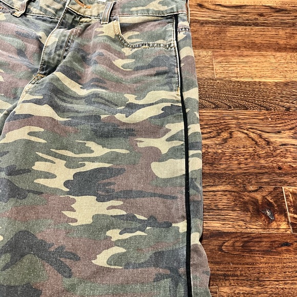 Zara wide leg camo pants - Picture 3 of 3